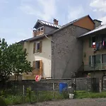 Le Des Faucons Faucon-de-Barcelonnette