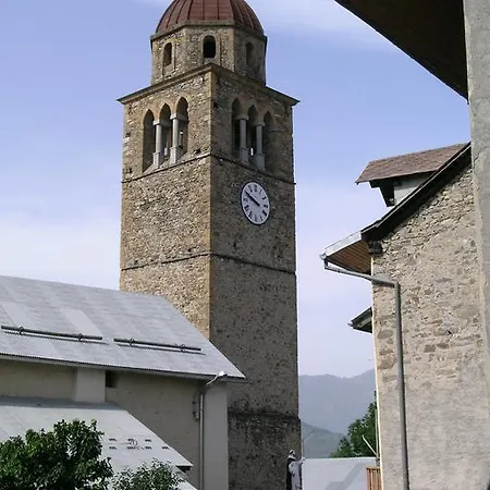 Le Des Faucons Casa de Férias *