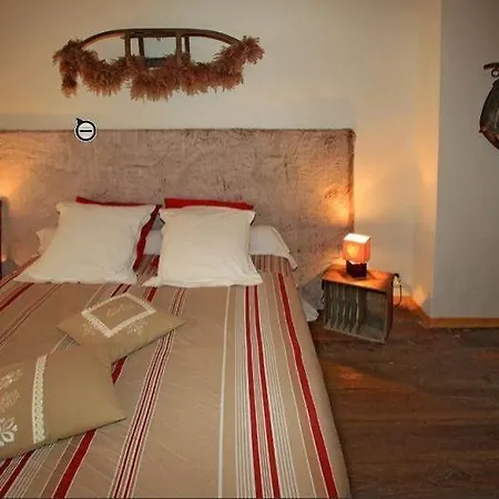 Le Des Faucons Holiday home Faucon-de-Barcelonnette