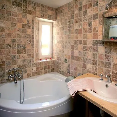 Сasa de vacaciones Le Des Faucons